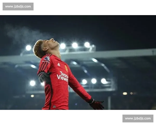 拜仁引援策略曝光:巴尔科拉居首,拉什福德成备选目标 拜仁引援策略曝光:巴尔科拉居首,拉什福德成备选目标