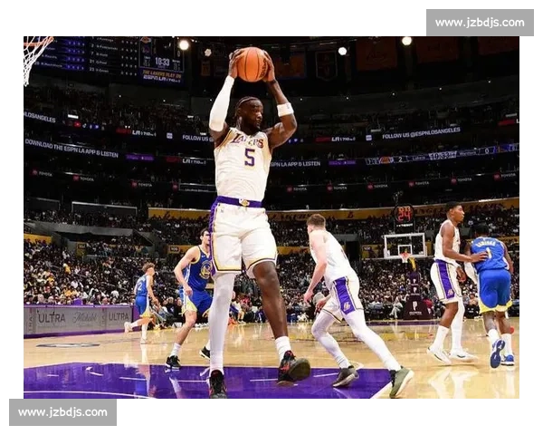 湖人 126-116 擒勇士:里弗斯掌舵,双塔暴走,拉拉维亚哑火 湖人 126-116 擒勇士:里弗斯掌舵,双塔暴走,拉拉维亚哑火