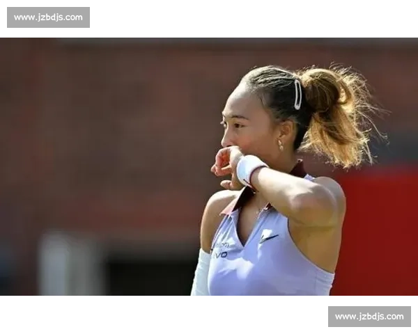 致命鞋患拖累!郑钦文因装备问题止步女王杯半决赛 致命鞋患拖累!郑钦文因装备问题止步女王杯半决赛
