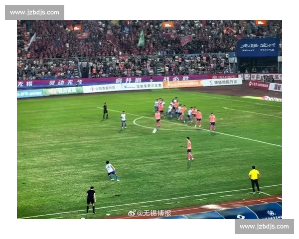 评论区沸腾!苏超焦点战一触即发,徐州必胜声浪掀翻热搜